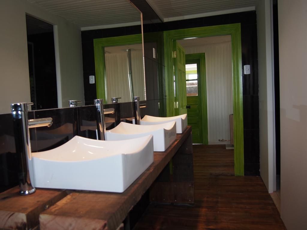 Wild Hostel Puerto Natales Kamer foto